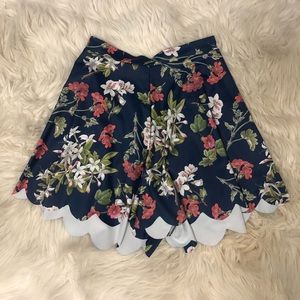 BM XS Gorgeous Garden Navy Shorties